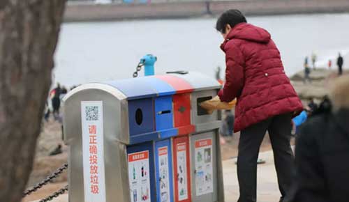 如何分類生活垃圾？四色垃圾桶，收納種類各不同
