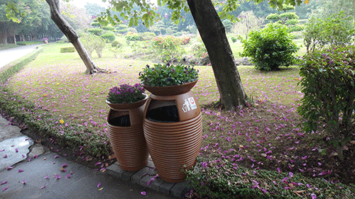  汕頭玻璃鋼花盆垃圾桶，點(diǎn)綴公園好環(huán)境。