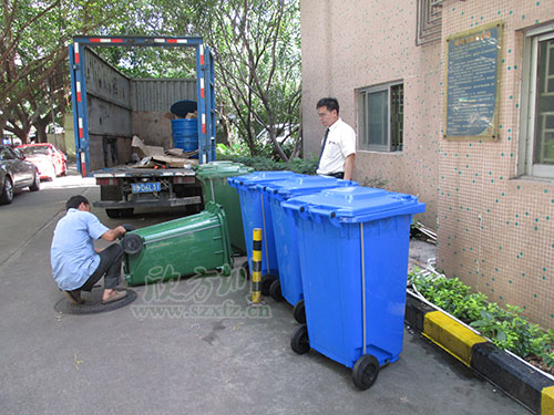 新增塑料分類垃圾桶！牛市東西路“美顏”
